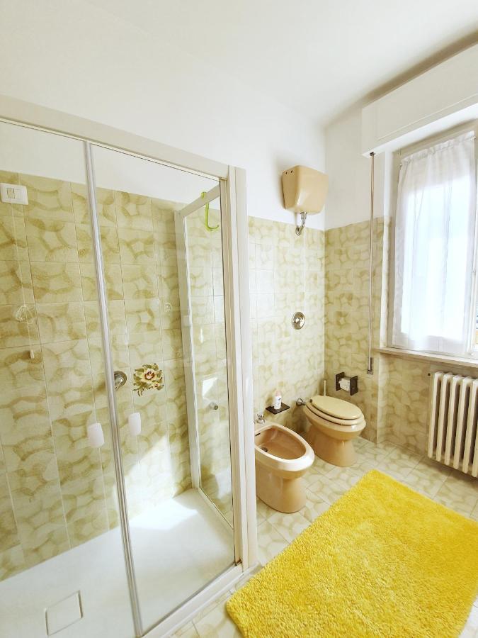 Affittacamere Zona Caserma-Stazione 폴리뇨 외부 사진